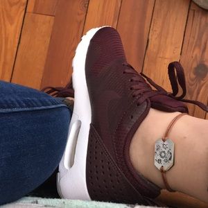 Nike Air Max Tavas